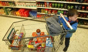 supermarket-shopping-007