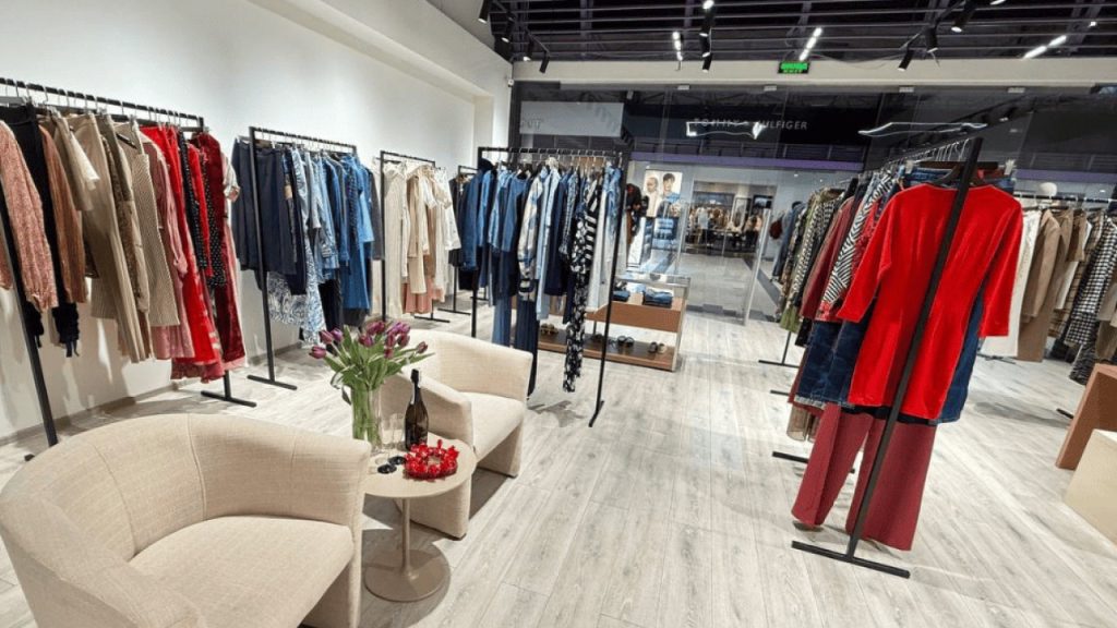 Trcz Cosmo Multimall Outlet